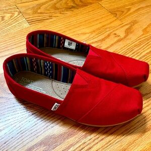 Toms Red Canvas Shoes 9W